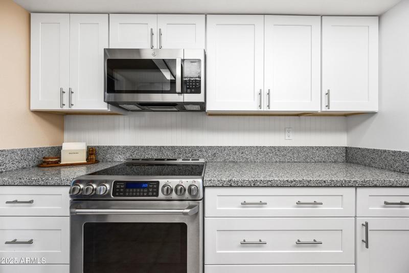 Plenty of Room for the Chefs!