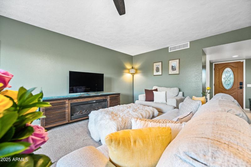 Very Comfortable & Cozy