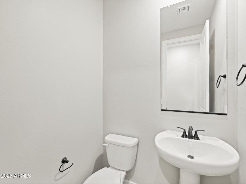 15952 W EL CORTEZ PL