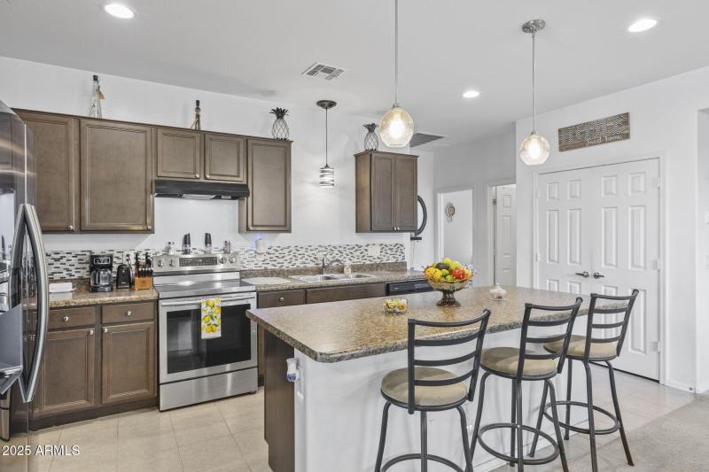 8906 N 102nd Ln Peoria - 253