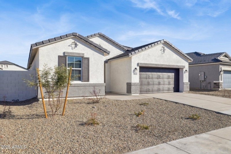 2-web-or-mls-23980-w-pima-st