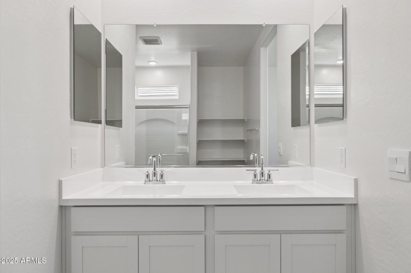 13-web-or-mls-23980-w-pima-st