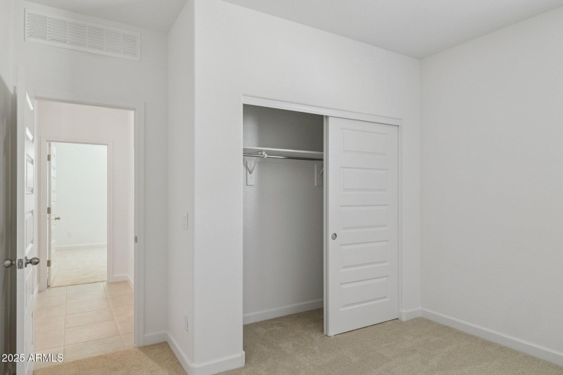 18-web-or-mls-23980-w-pima-st