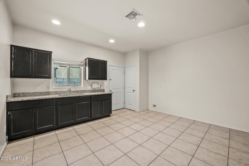 Mother n Law Suite (3)