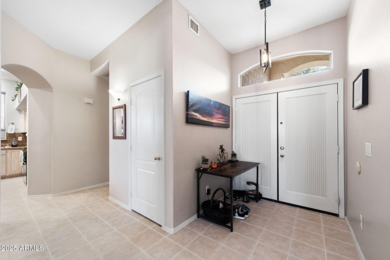 005__3918 E San Pedro Ave