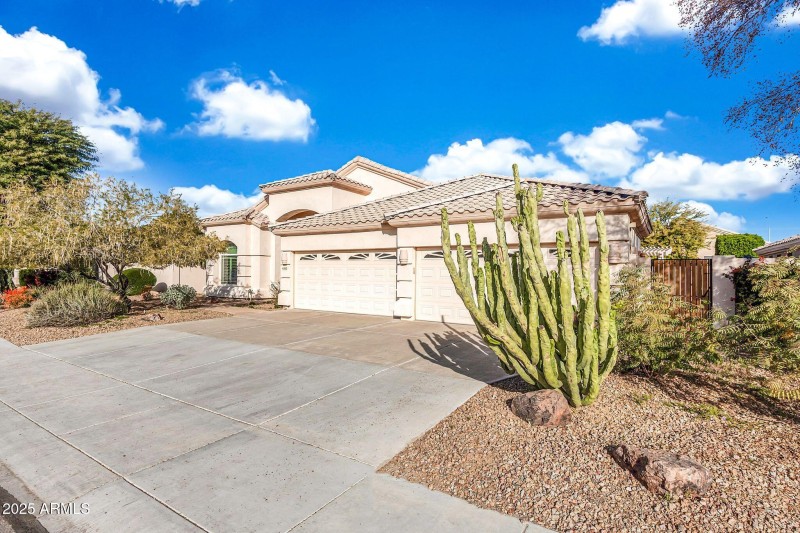 6400 W Orchid Ln-3