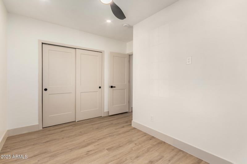 Secondary Bedroom/Office