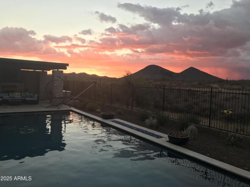 1C43BB39-F8D4-4E61-BD91-A1506389CAF0