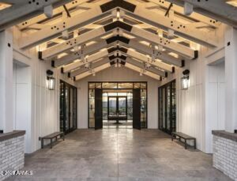 Entrance to Ammenity area at SG