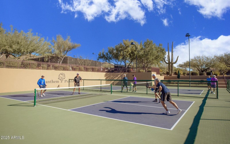 Pickellball Courts