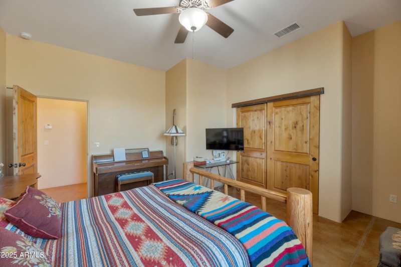 Guest Room w/ slider closet doors