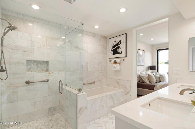 Primary Bath with seperate Shower