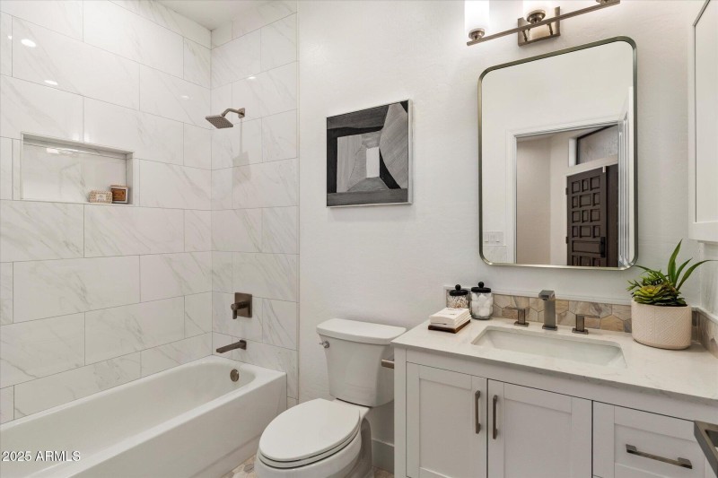 1st Floor Secondary Full Bath