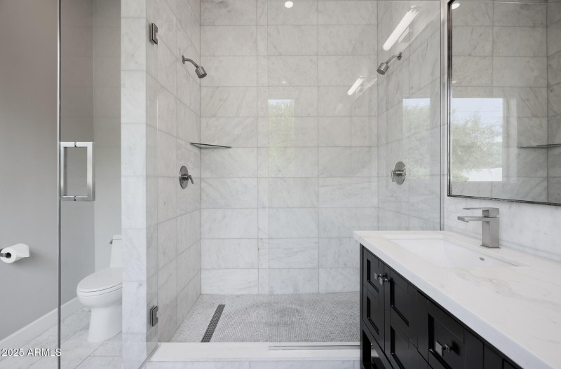 PropertyImageCo_8620EPlazaAve_WEB_23