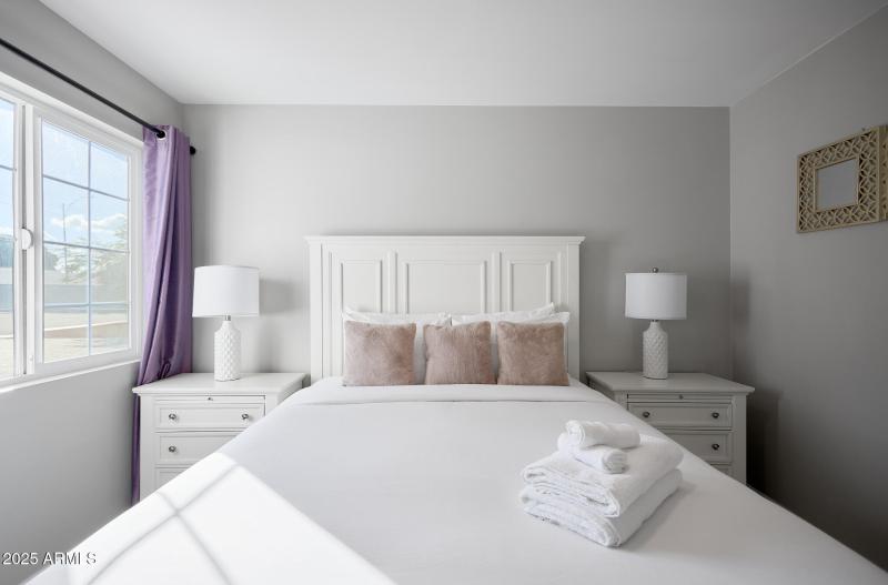 PropertyImageCo_8620EPlazaAve_WEB_30