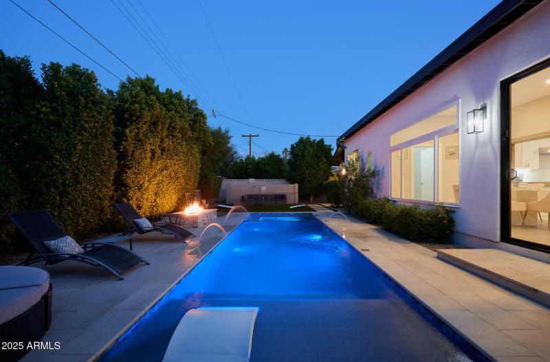 PropertyImageCo_8620EPlazaAve_WEB_35