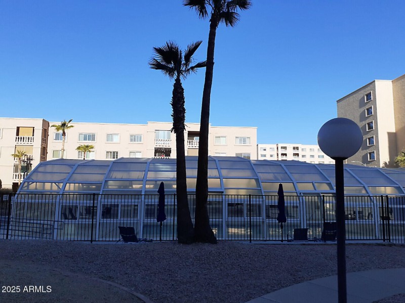 16) 57281-681fe05a8045d