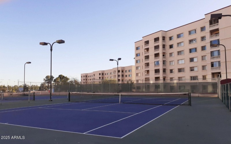 18) 57281-6821243c57eb9