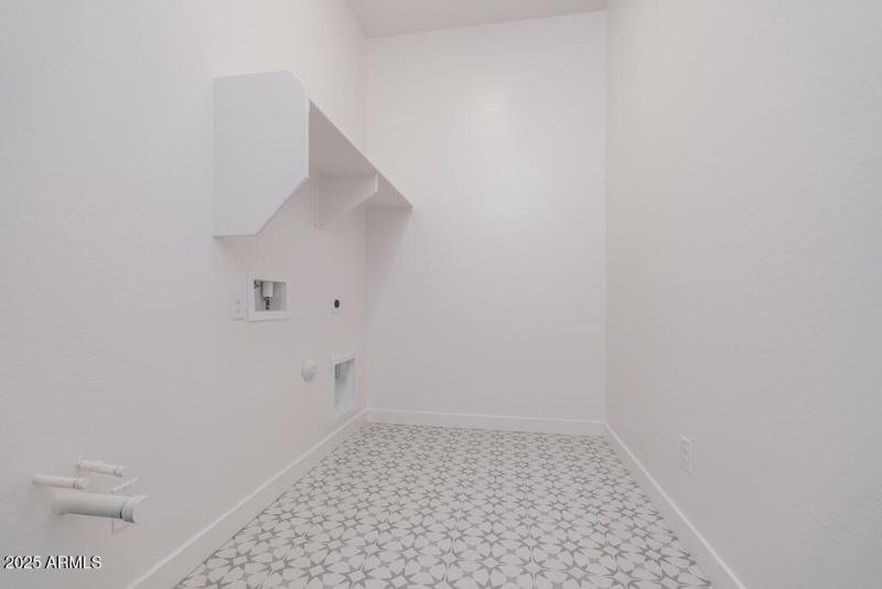 Tri Pointe Soleo 333 - Laundry-1MLS