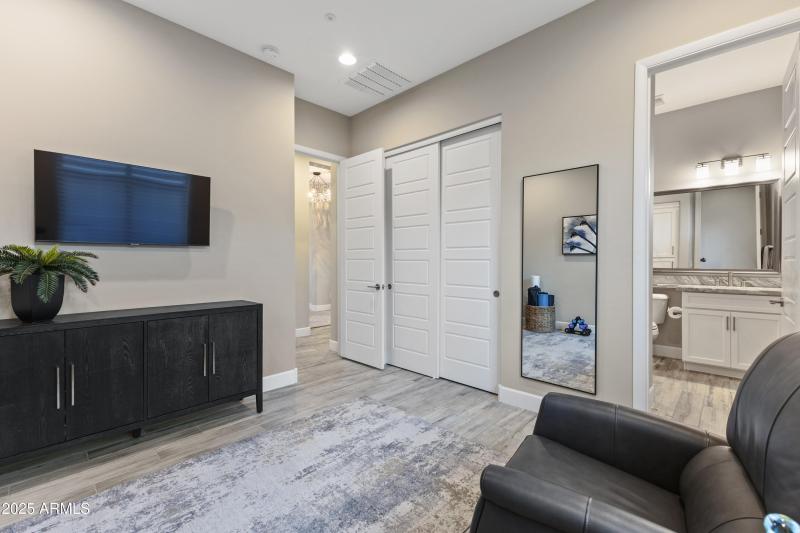 17834 E Wolf Tree Ln-----40