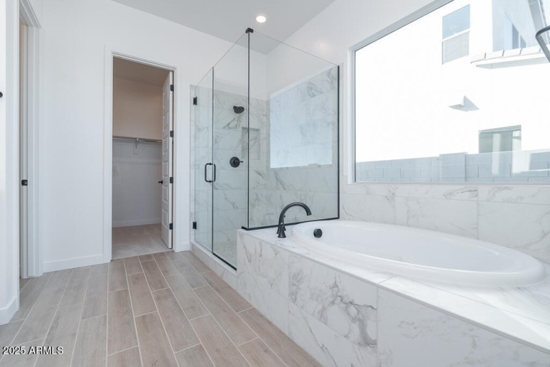 Tri Pointe Soleo 326 - Primary Bath-2MLS