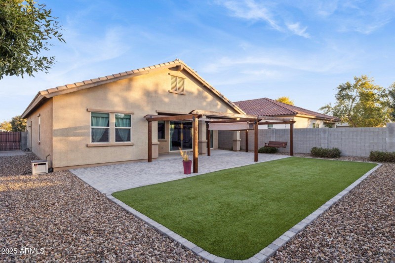 28-web-or-mls-1179-spine-tree-ave