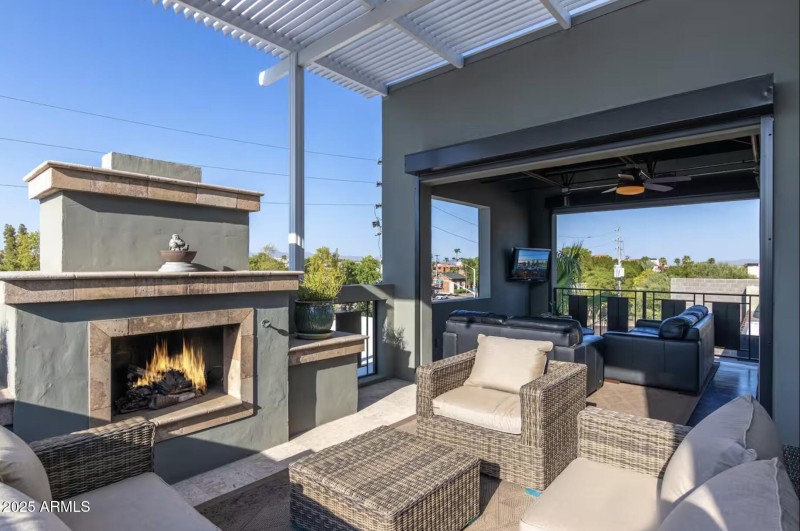 Screenshot 2025-12-19 at 10.27.24AM