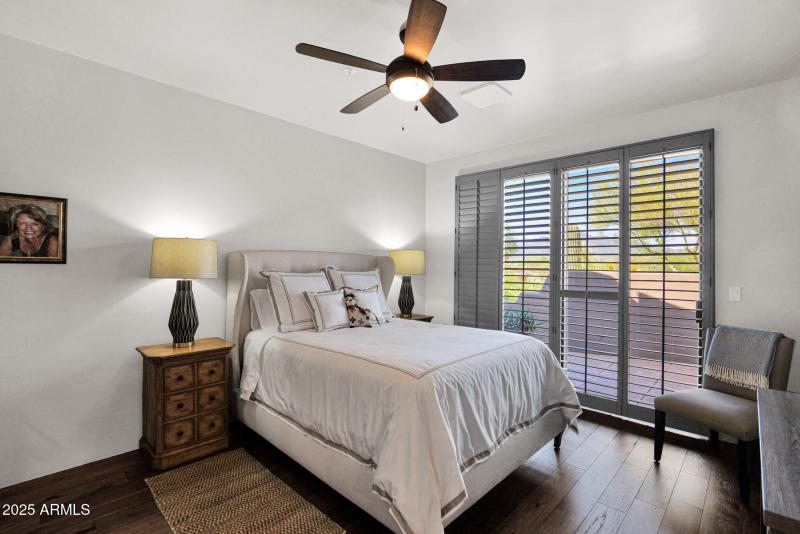 12-web-or-mls-P1348988