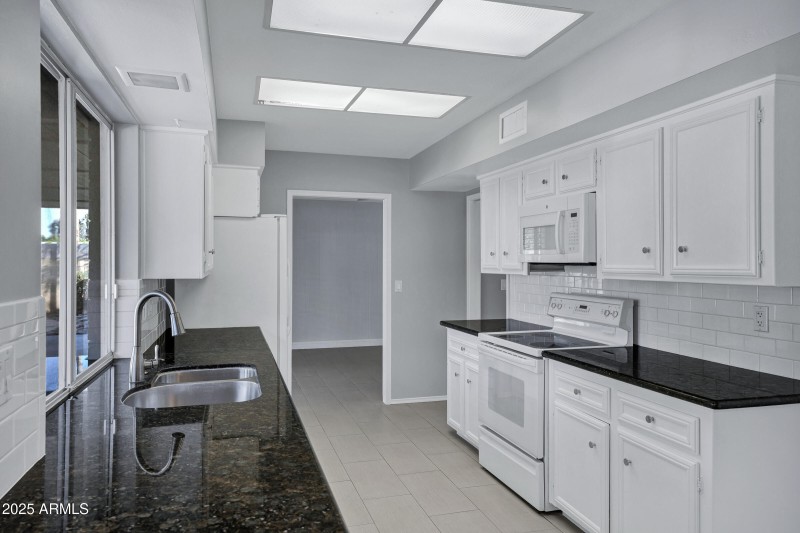 Granite Counters in Kitchen