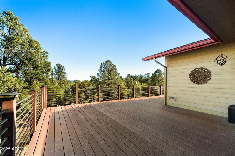 012__406 S Whisper Ridge Ln