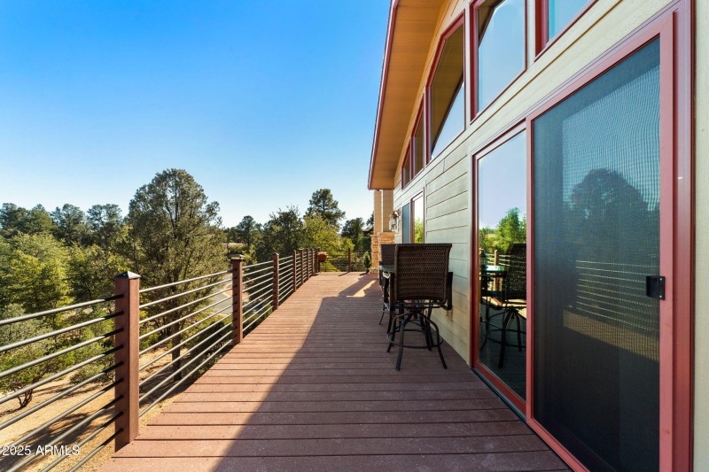 013__406 S Whisper Ridge Ln