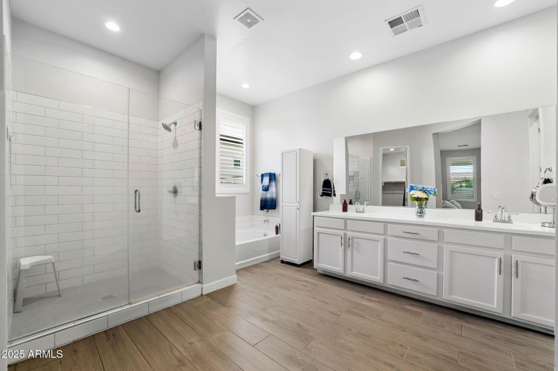 014__1294 E La Fortuna Ct