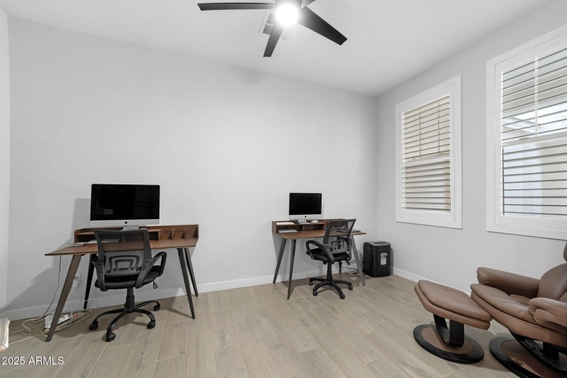 017__1294 E La Fortuna Ct