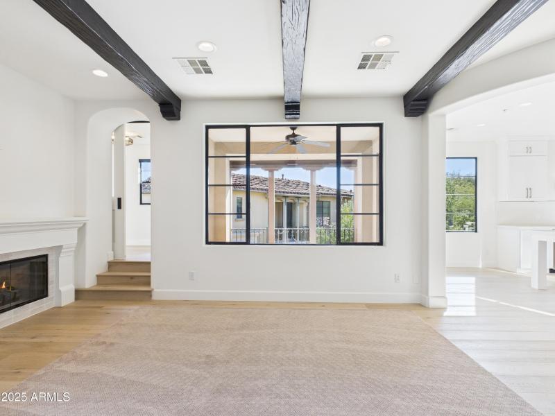 15 20704 N 90th PL Unit 1015 Living Room