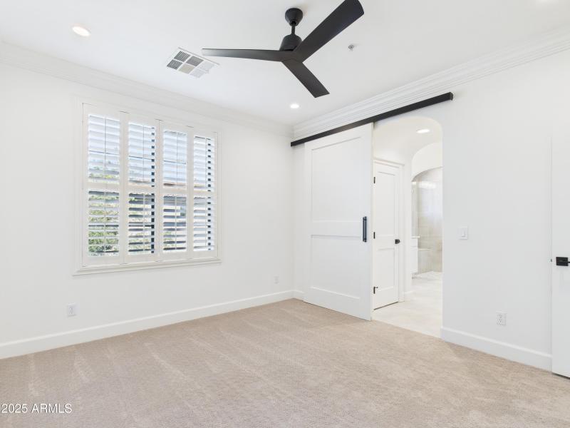 30 20704 N 90th PL Unit 1015 Primary Sui