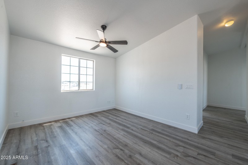 DSC02284-Enhanced-NR