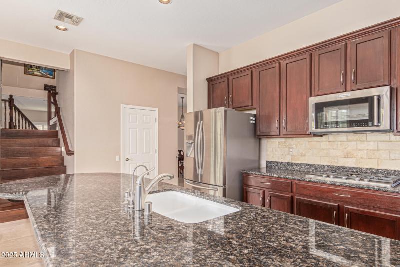 441 W Desert Flower Lane