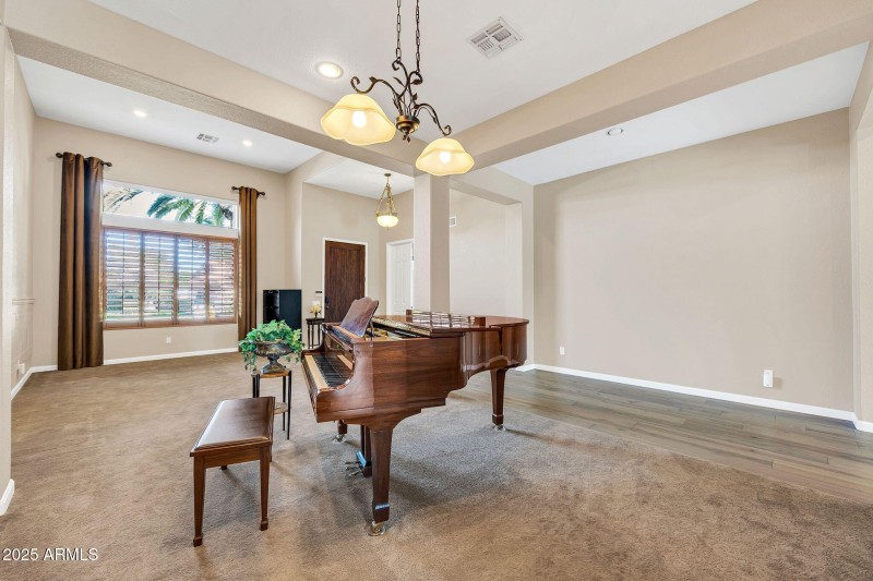 1551 W Blue Ridge Way-14