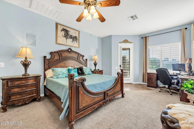 1551 W Blue Ridge Way-22