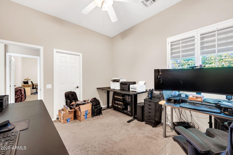 1551 W Blue Ridge Way-33