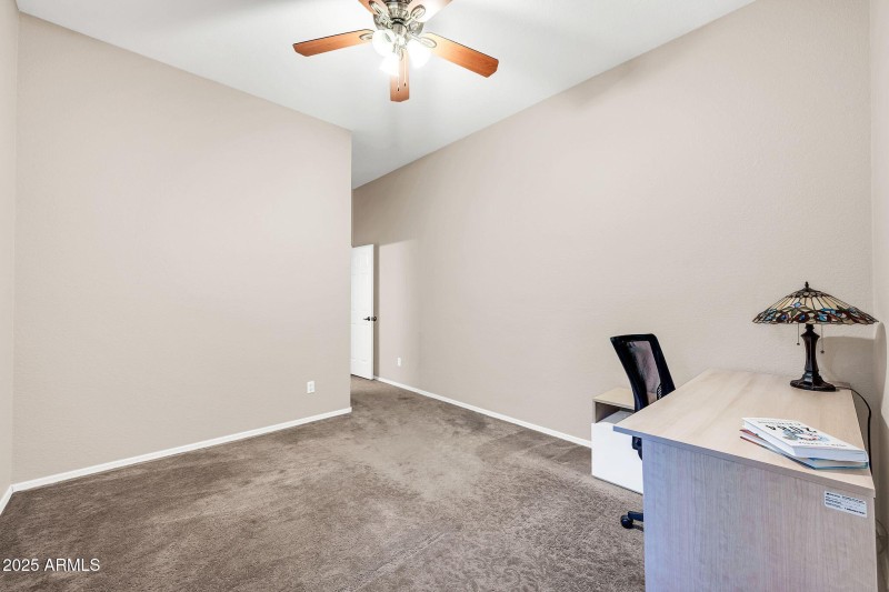 1551 W Blue Ridge Way-38