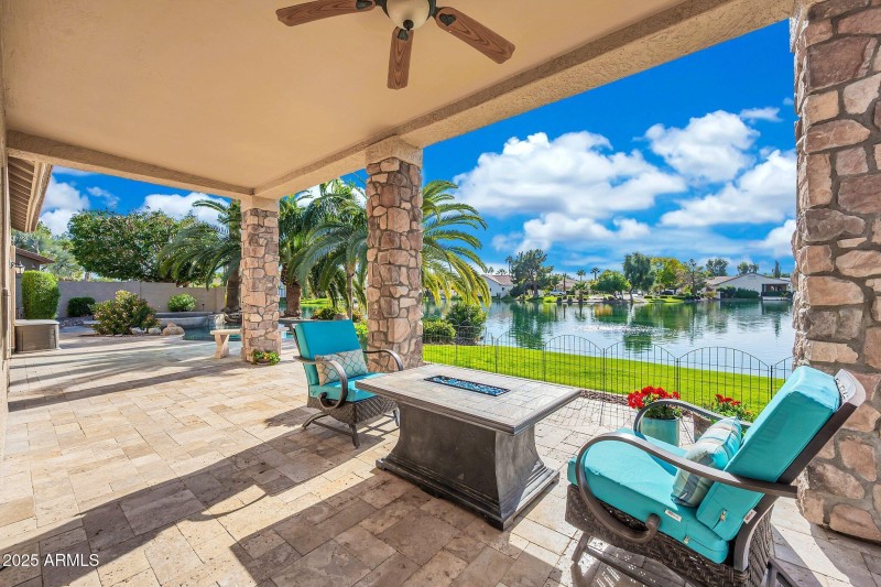 1551 W Blue Ridge Way-52