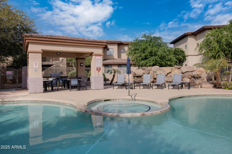 3330 S Gilbert Rd #2013