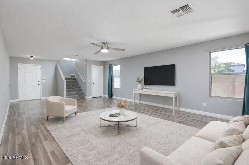 Virtual Staging - Living Room