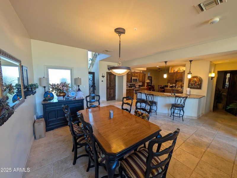 PXL_20251219_180458223