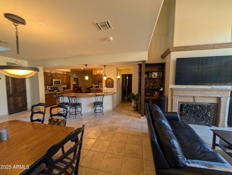 PXL_20251219_180456190