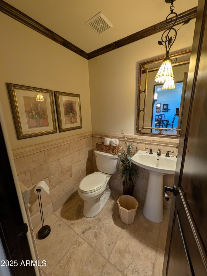 PXL_20251219_180647377