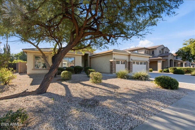 02-15115 W Pierson St