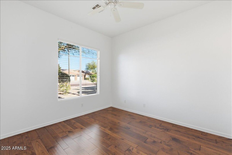 30-15115 W Pierson St