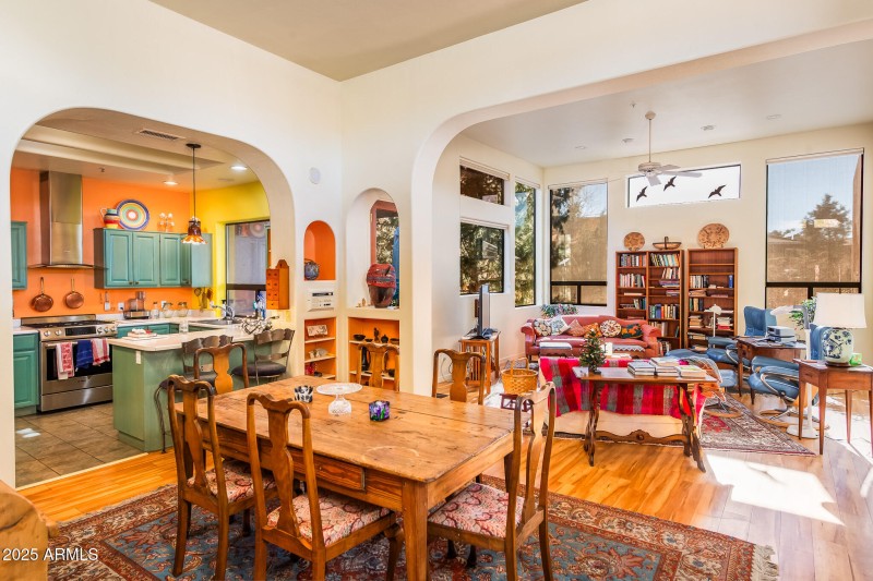 135 Arroyo Seco-1030